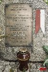 Tu�owice, pomnik po�wi�cony poleg�emu gen. bryg. Stanis�awowi Grzmot-Skotnickiemu oraz zamordowanym �o�nierzom Wojska Polskiego i ludno�ci cywlinej (fot. �. Wojtczak).