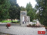 ��czyca, Plac Tadeusza Ko�ciuszki, Pomnik Bohater�w Bitwy nad Bzur�. Stan z dn. 23. 09. 2011 r. (fot. Tomasz Karolak).