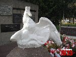 ��czyca, Plac Tadeusza Ko�ciuszki, Pomnik Bohater�w Bitwy nad Bzur�. Stan z dn. 23. 09. 2011 r. (fot. Tomasz Karolak).