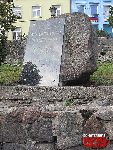 Kutno, Plac Wolno�ci, pomnik. Stan z dn. 23. 09. 2011 r. (fot. Tomasz Karolak).