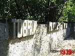 Milan�wek, Pl. Stefana Starzy�skiego, Pomnik Bohater�w. Stan z dn. 30. 08. 2012 r. (fot. Tomasz Karolak).