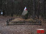 �omianki, Kamie� U�an�w Jaz�owieckich. Stan z dn. 04. 12. 2011 r. (fot. Tomasz Karolak).