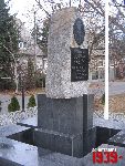 �omianki, ul. Warszawska / Bo�tucia, pomnik. Stan z dn. 04. 12. 2011 r. (fot. Tomasz Karolak).