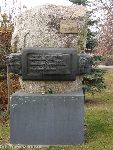 Mszczon�w, ul. Gr�jecka, pomnik. Stan z dn. 21. 11. 2011 r. (fot. Tomasz Kuran).