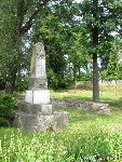 R�bowo, pl. Wolno�ci, tablica pami�tkowa. Stan z dn. 5 lipca 2014 r. (fot. Tomasz Kuran).