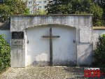 Warszawa, ul. M�ynarska, tablica pami�tkowa (1). Stan z dn. 13 wrze�nia 2016 r. (fot. Tomasz Karolak).